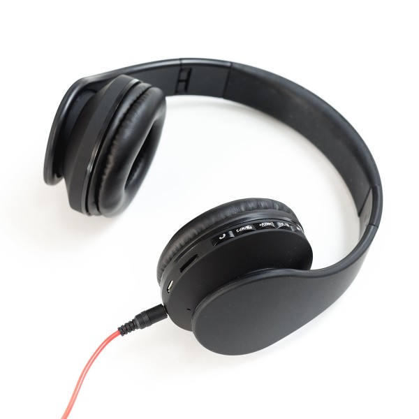 Funk-Kopfhörer (Bluetooth / FM Radio / SD Karte)